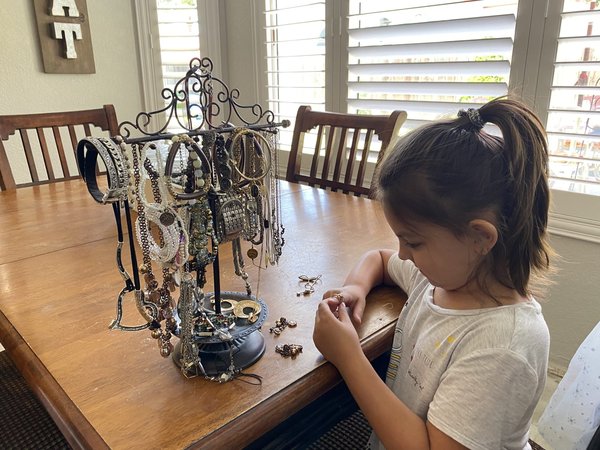 Symboles vivants : explorez la signification profonde des bijoux arbre de vie